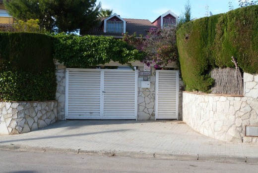 Sale - Chalet -
Sitges