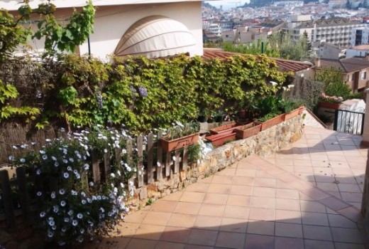 Sale - Adosado -
Lloret de mar - Blanes - Tossa de mar - 1