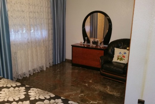 Sale - Adosado -
Gava