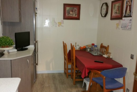 Sale - Adosado -
Gava