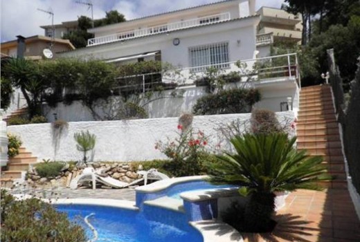 Продажа - Вилла -
Castelldefels