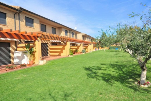 Sale - Adosado -
Cambrils