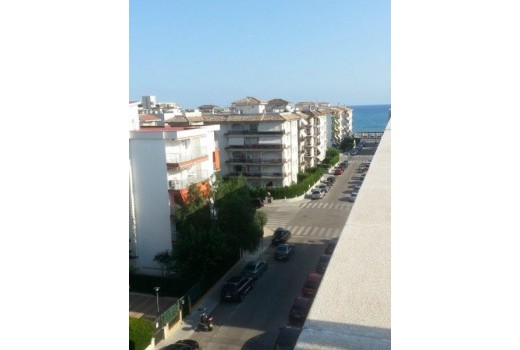 Sale - Piso -
Calafell