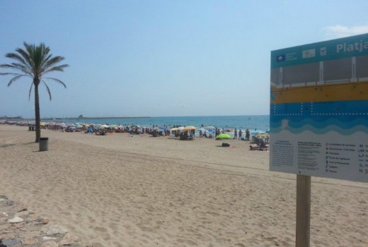 Sale - Piso -
Calafell