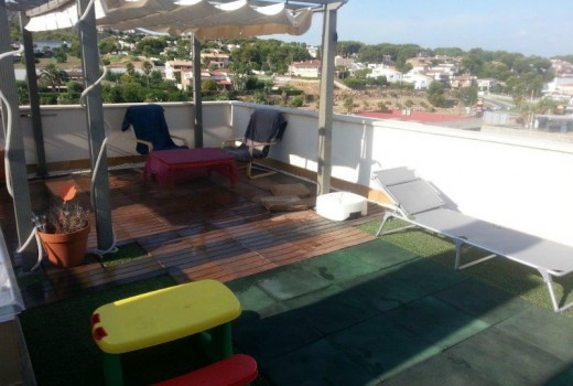 Sale - Piso -
Calafell