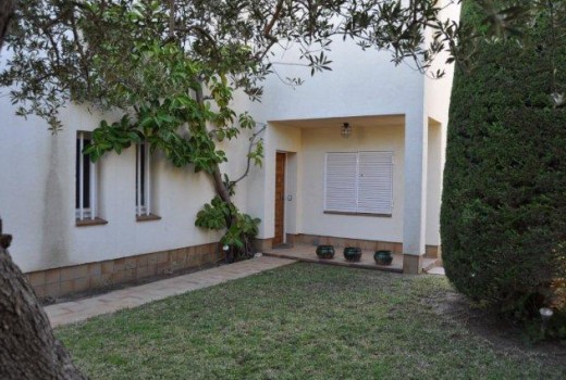 Venda - Chalet -
Calafell