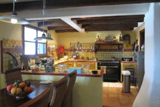 Sale - Chalet -
Barcelona