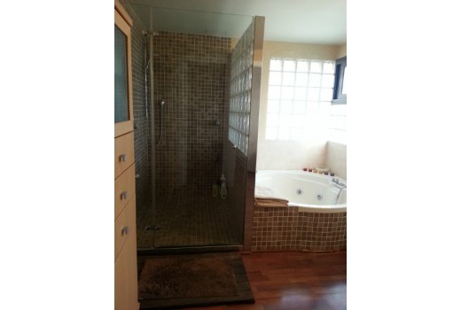 Venta - Chalet -
Barcelona