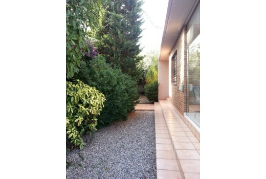 Venta - Chalet -
Barcelona