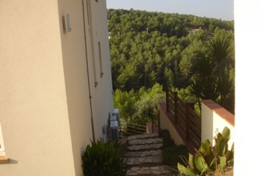 Sale - Chalet -
Barcelona