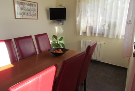 Sale - Chalet -
Barcelona