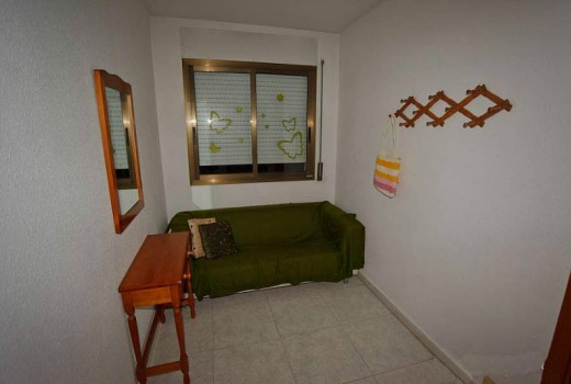 Sale - Piso -
Calafell