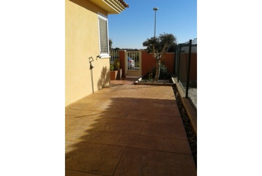 Sale - Adosado -
Cambrils