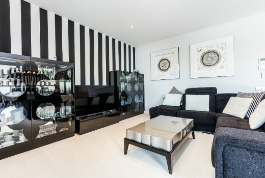 Sale - Piso -
Barcelona