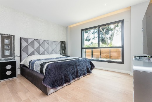 Sale - Piso -
Barcelona