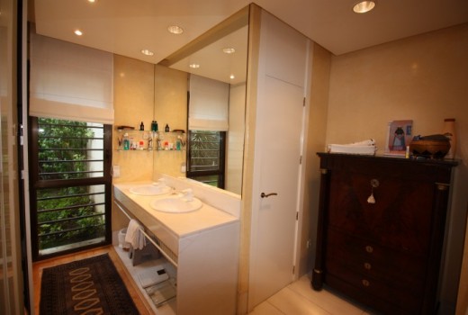 Sale - Piso -
Barcelona