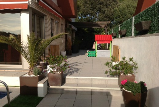 Sale - Adosado -
Cambrils