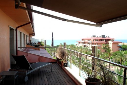 Продажа - Piso -
Gava