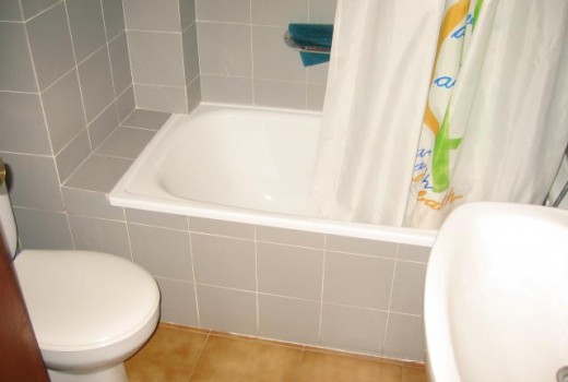 Sale - Piso -
Calafell