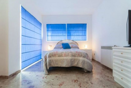 Sale - Chalet -
Castelldefels