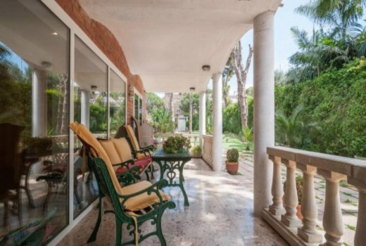 Sale - Chalet -
Castelldefels