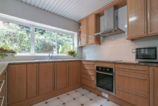 Sale - Chalet -
Castelldefels