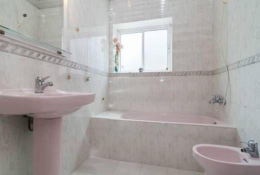 Sale - Chalet -
Castelldefels