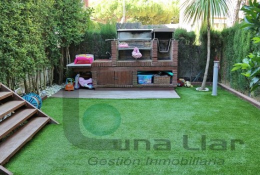 Sale - Adosado -
Gava