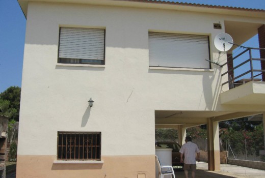 Sale - Chalet -
Calafell