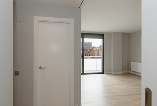 Sale - Piso -
Barcelona