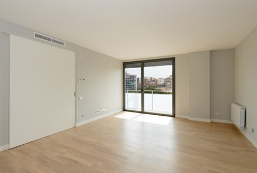 Sale - Piso -
Barcelona