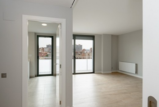 Sale - Piso -
Barcelona