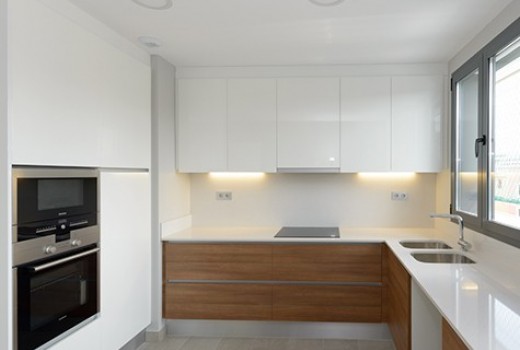 Sale - Piso -
Barcelona