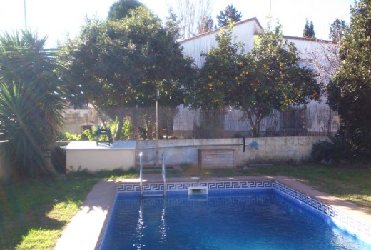 Venta - Chalet -
Coma Ruga