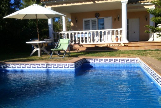 Venta - Chalet -
Coma Ruga