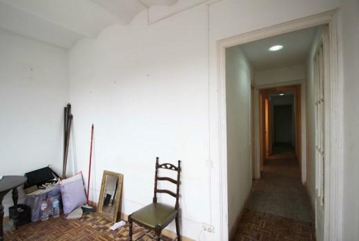 Venda - Piso -
Barcelona