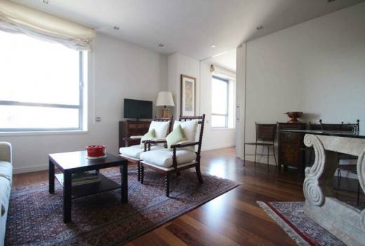 Sale - Piso -
Barcelona