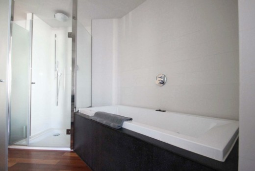 Sale - Piso -
Barcelona