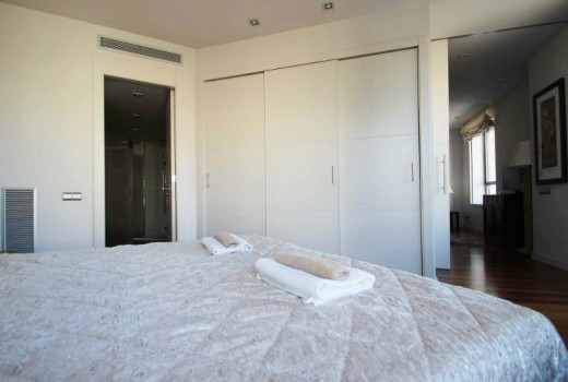 Продажа - Отель -
Barcelona