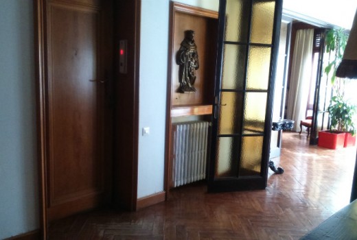 Sale - Piso -
Barcelona