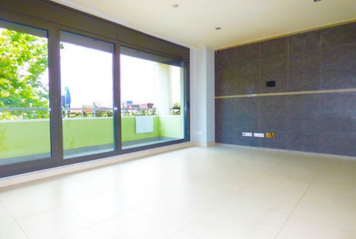 Sale - Piso -
Barcelona