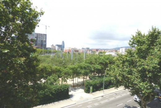 Sale - Piso -
Barcelona