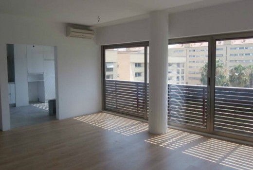 Sale - Piso -
Barcelona