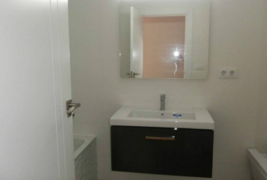 Sale - Piso -
Barcelona