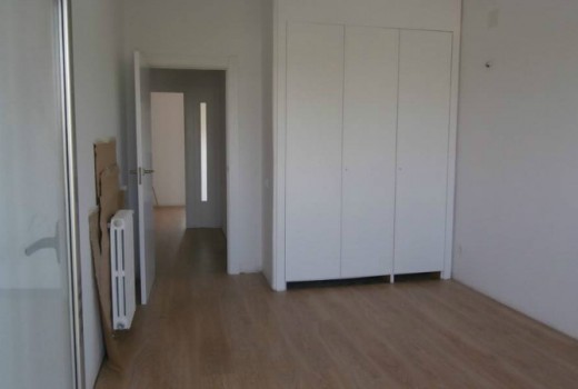 Sale - Piso -
Barcelona