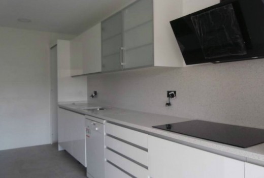 Sale - Piso -
Barcelona