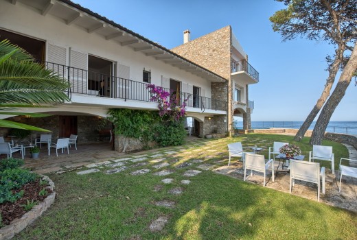 Sale - Chalet -
Begur, Calella de Palafrugell - mar