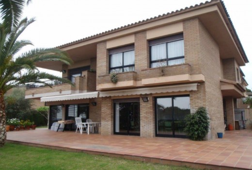 Sale - Chalet -
Lloret de mar - Blanes - Tossa de mar - 1