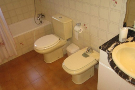 Venta - Chalet -
Calafell