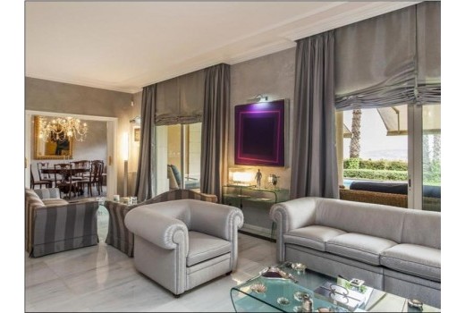 Sale - Chalet -
Sarrià-Sant Gervasi-Pedralbes